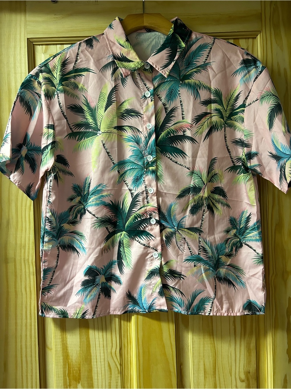 SHEIN Pink Button-Up Shirt with Teal Palm Print - Picture 3 of 3